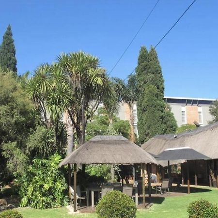Aero Guest Lodge 肯普顿帕克 外观 照片